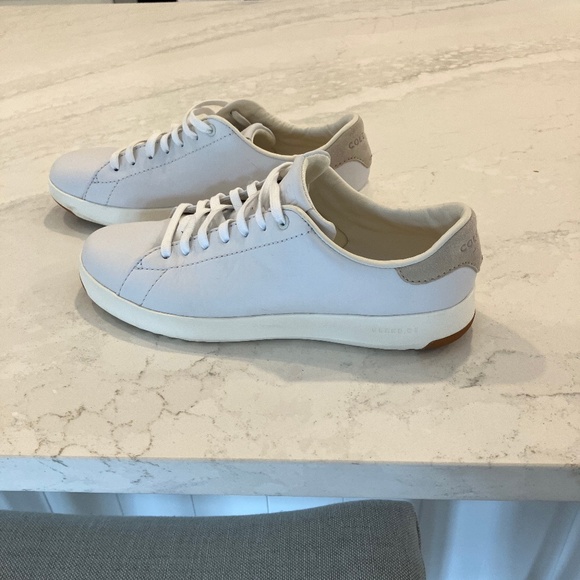 Cole Haan Women's Size 7 Sneakers - Picture 3 of 5